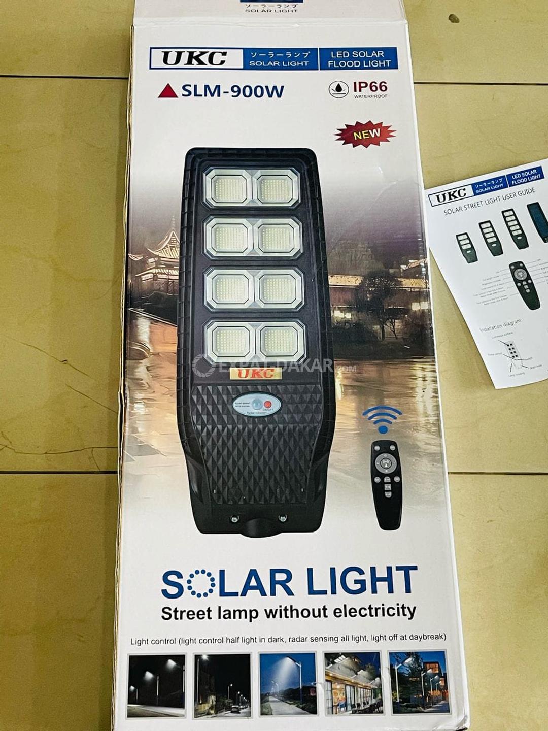  lampadaire solaire UKC SLM 900W 